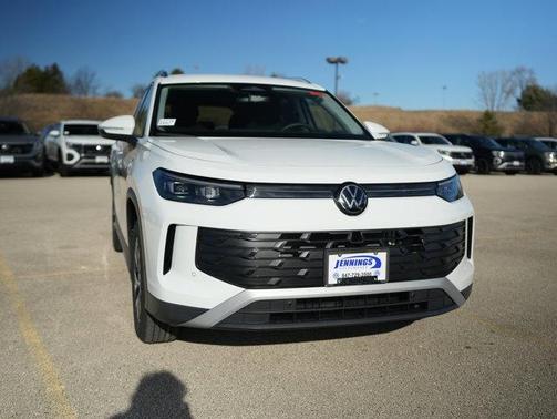Pure White 2026 Volkswagen Tiguan 2.0T S