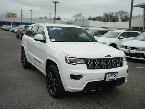 2022 Jeep Grand Cherokee WK Laredo