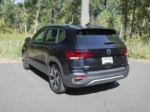 2023 Volkswagen Taos 1.5T SEL