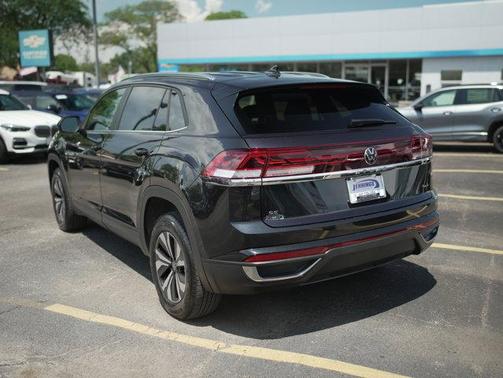2024 Volkswagen Atlas Cross Sport 2.0T SE