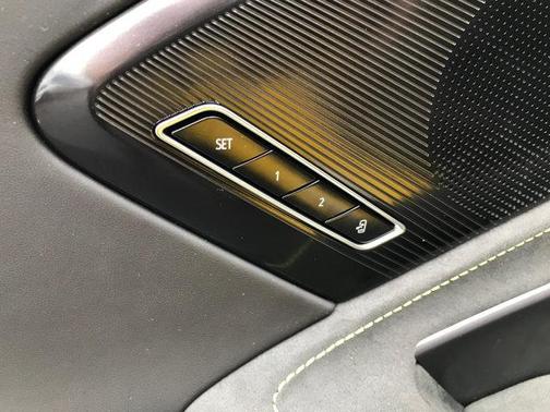 2025 Chevrolet Corvette Stingray w/3LT