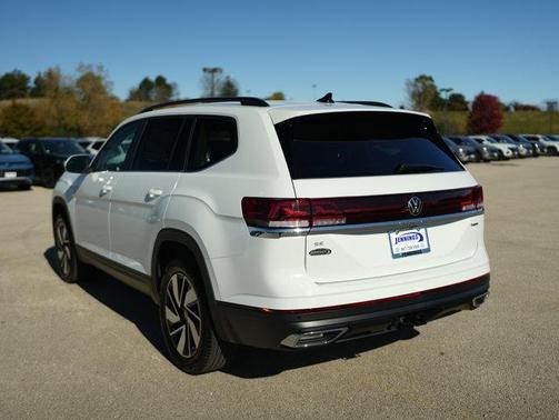 2025 Volkswagen Atlas 2.0T SE