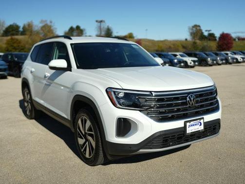 2025 Volkswagen Atlas 2.0T SE
