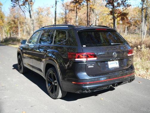 2023 Volkswagen Atlas 3.6 V6 SEL R-Line Black