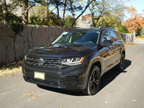 2023 Volkswagen Atlas 3.6 V6 SEL R-Line Black