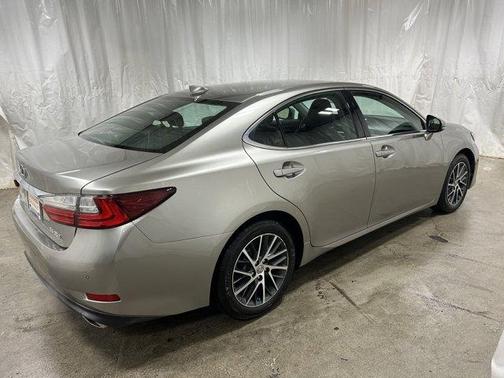 2016 Lexus ES 350 Base