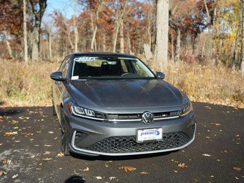 2025 Volkswagen Jetta 1.5T SEL