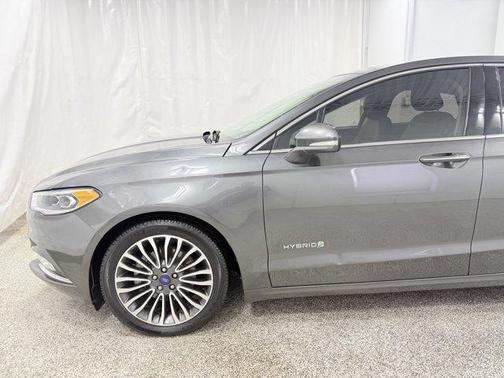 2017 Ford Fusion Hybrid SE