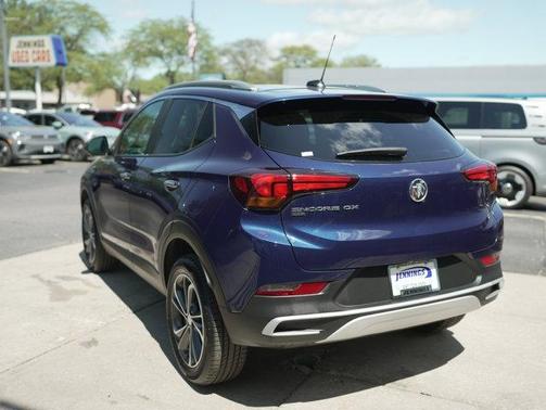 2022 Buick Encore GX Select