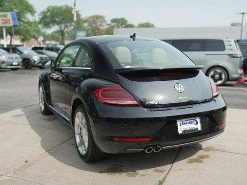 2019 Volkswagen Beetle 2.0T SE