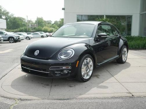 2019 Volkswagen Beetle 2.0T SE
