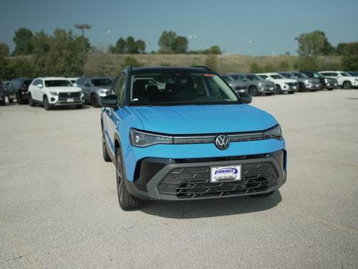 2025 Volkswagen Taos 1.5T SE Black
