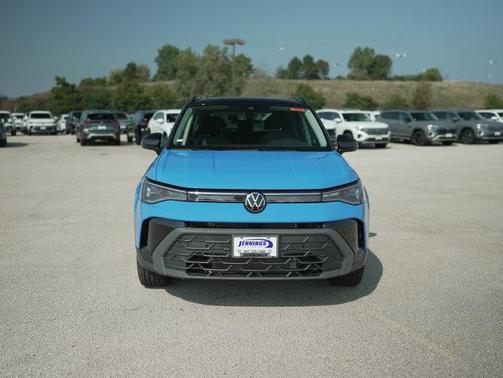 2025 Volkswagen Taos 1.5T SE Black