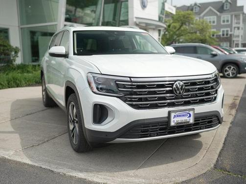 2025 Volkswagen Atlas 2.0T SEL