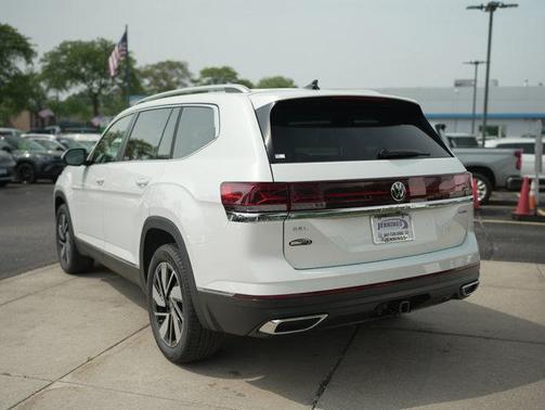 2025 Volkswagen Atlas 2.0T SEL
