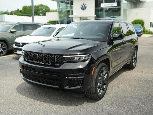 Diamond Black 2024 Jeep Grand Cherokee L Summit