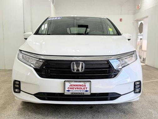 White 2021 Honda Odyssey Elite