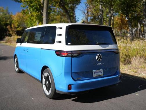 Cabana Blue Metallic - Candy White 2025 Volkswagen ID. Buzz Pro S Plus