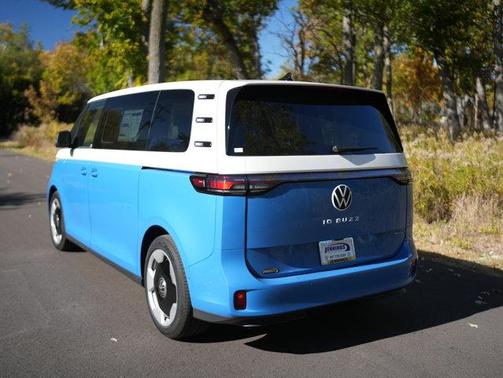2025 Volkswagen ID. Buzz Pro S Plus