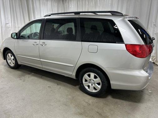 2006 Toyota Sienna CE
