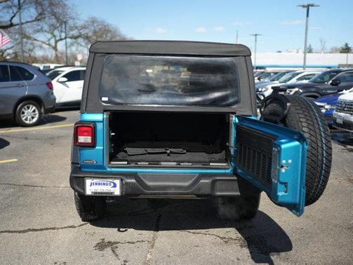 Bikini Pearlcoat 2020 Jeep Wrangler Unlimited Sport