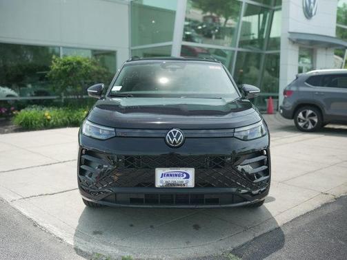 2025 Volkswagen Tiguan 2.0T SE R-Line Black