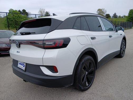 Opal White Pearl 2026 Volkswagen ID.4 Pro S