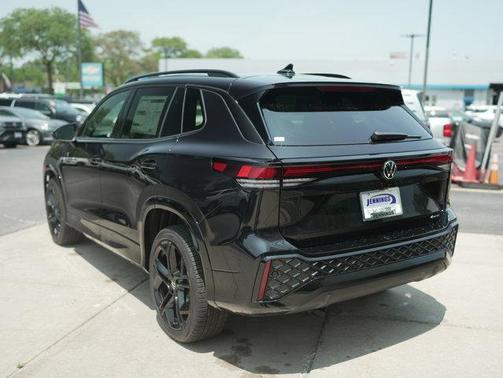 2025 Volkswagen Tiguan 2.0T SE R-Line Black