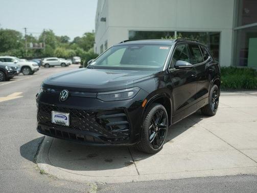 2025 Volkswagen Tiguan 2.0T SE R-Line Black