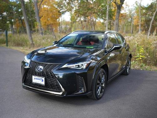 2022 Lexus UX 250h F Sport