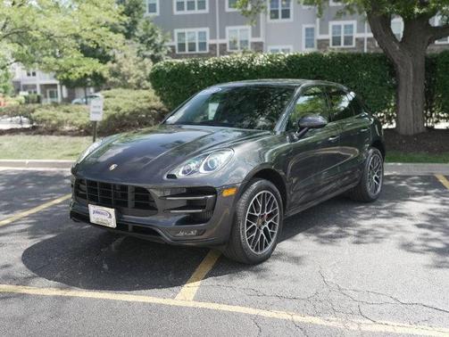2018 Porsche Macan Turbo
