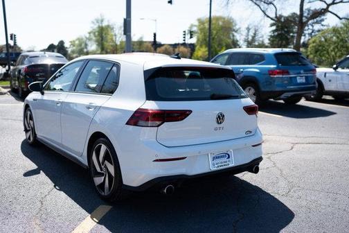 2023 Volkswagen Golf GTI 2.0T S