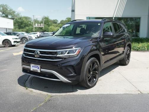 2022 Volkswagen Atlas 3.6L SE w/Technology