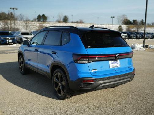 2026 Volkswagen Taos SE