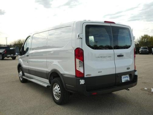 2023 Ford Transit-250 T250