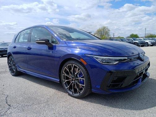 Lapiz Blue Metallic 2026 Volkswagen Golf R 2.0T