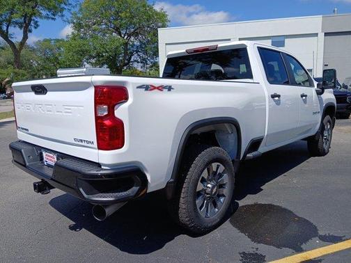 2025 Chevrolet Silverado 2500 Custom