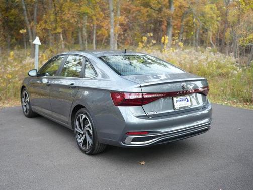 2025 Volkswagen Jetta 1.5T SEL