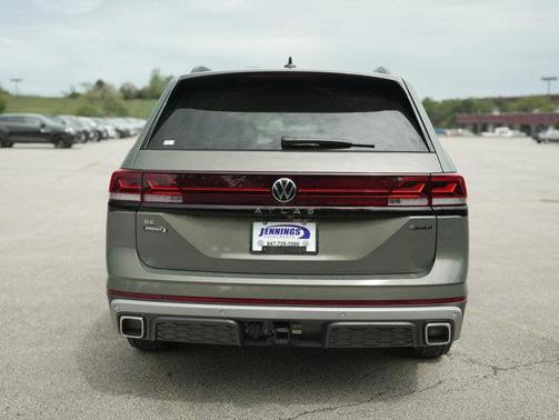 2025 Volkswagen Atlas 2.0T Peak Edition