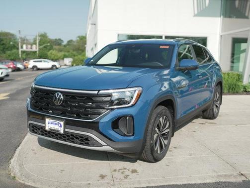 2025 Volkswagen Atlas Cross Sport 2.0T SE