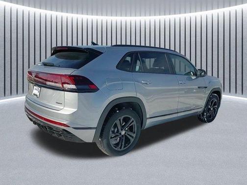 2025 Volkswagen Atlas Cross Sport 2.0T SEL R-Line Black