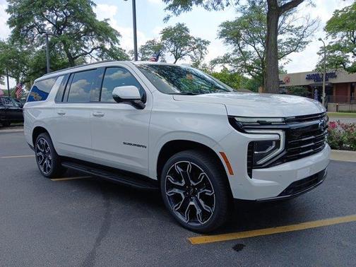 2025 Chevrolet Suburban RST