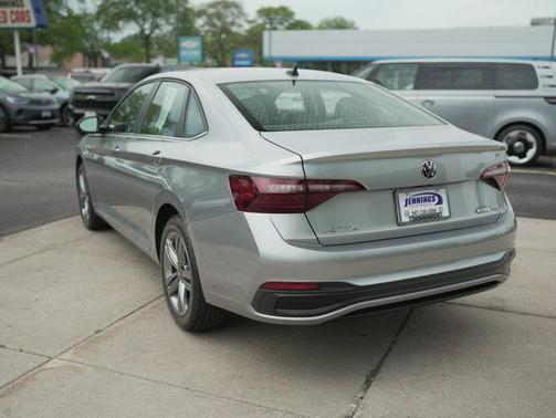 2022 Volkswagen Jetta 1.5T SE