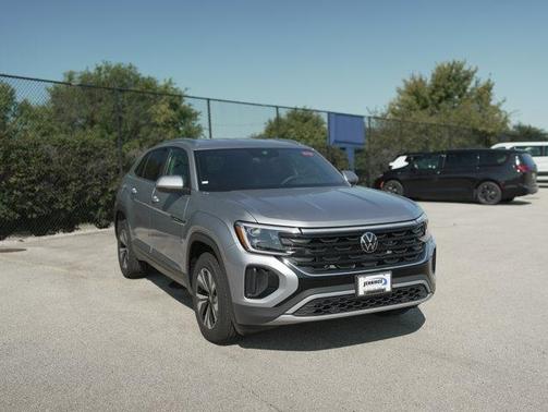 2026 Volkswagen Atlas Cross Sport 2.0T SE