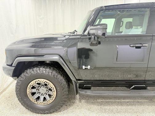 2025 GMC HUMMER EV SUV 2X