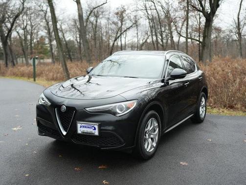 2020 Alfa Romeo Stelvio Base