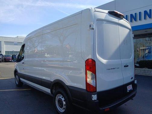 2023 Ford Transit-250 T250