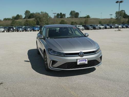 2025 Volkswagen Jetta 1.5T S
