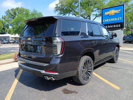 Dark Ash Metallic 2026 Chevrolet Tahoe High Country