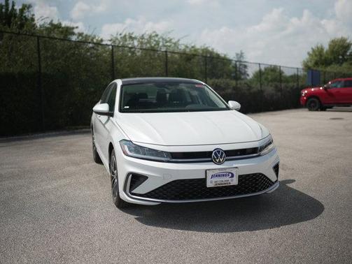 2025 Volkswagen Jetta 1.5T SE